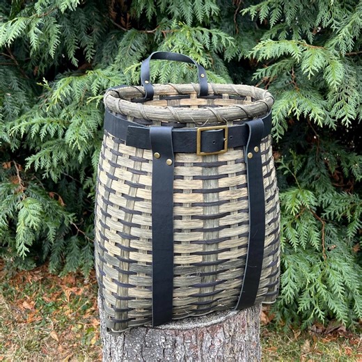 CHOPTANK - Adirondack Style Pack /forging/hiking/market/cosplay Basket, Made Natural Fibers With Adjustable Leather Straps and Handle - Etsy