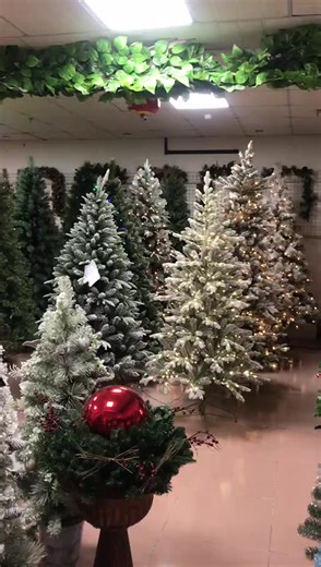 Pre-Lit 7FT PE PVC Artificial Christmas Tree Warm White LED Lights-Eco-Friendly Indoor Use Luxury Holiday Decor for