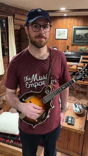 Incredible A Major Mandolin Riff Demonstrated