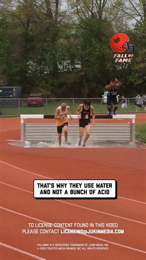 21K views · 51 reactions | On the right day, it's VERY refreshing...  藍 #hurdles #trackandfield #sportsfail #fail | FailArmy | Facebook