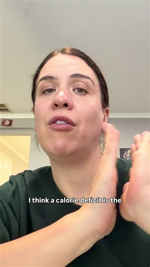 How I calculated my calorie deficit to loose the last 7kgs to hit my goal weight ✨ Ive spoken to so many that ask how to start their weight loss journey or to calculate their deficit so here it is. Exactly how I calculated mine. What are struggling with the most when it comes to weight loss? #weightloss