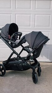 A stroller that grows with your family! Designed to adapt as your little ones get older, this stroller can be used as a double or even triple stroller, making it perfect for growing families. #joovy #toddlers #stroller #joovyqool #cool #newmom #firsttimemom #momof2 #twinmom #twins #twin #summer #momlife #dad @alexisemeli | joovy