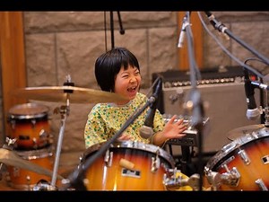 KANEAIYOYOKA "Happy" / 8 year old drummer "YOYOKA" wrote the lyrics, played the drums and sang.