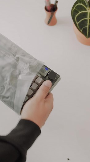 Keydous NJ98 Custom Mechanical Keyboard - Colorful Switch Options