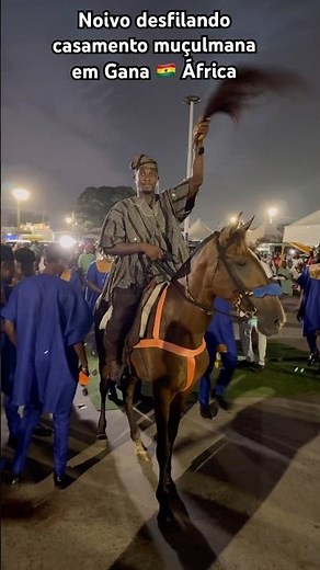 Muslim wedding in Ghana, groom riding a horse #africa #ghana #muslimwedding
