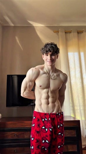 YEAH YEAH #aesthetic #strongabs #motivation #abs #fitness #muscle #posing #trend #fyp #viral #lean