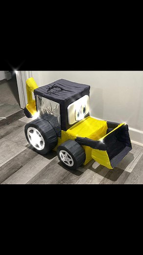 DIY Custom Tractor Piñata Tutorial