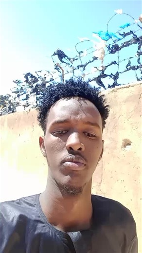 فيديوهات أنشأها abdirashid__abdirahman✅ (@anshax_diir_jacayl52) باستخدام original sound - Mohamet_lyrics❤️🎧