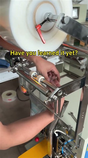 Have you learned how to operate it? #automaticpackingmachine #screwpackagingmachine #factory