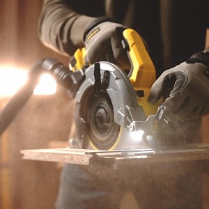 Compact, powerful and with a longer runtime, the 18V STANLEY FATMAX V20 Brushless Circular Saw | Stanley Tools UK