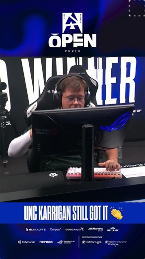 Karrigan got the whole Porto crowd wee-woo-ing 🚑😂