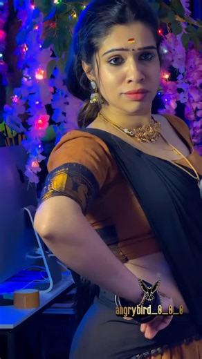 Manjusha Manoj on Instagram: "#angry_bird_0_0_0 #80s"