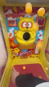 The result of trying out a ball throwing game #cranegame #ufocatcher #gamecenter #clawmachine