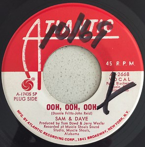 Sam & Dave - Ooh, Ooh, Ooh / Holdin' On