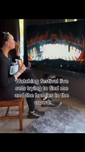 Its much easier to just find your friends at the festival when you have your Crowd Compass 🧭 #crowdcompass #musicfestival #discover #edm | Crowd Compass