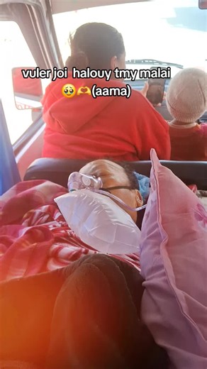 Emotional Moments with Aama: A Heartfelt Tribute