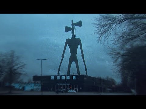 Giant Siren Head on Camera