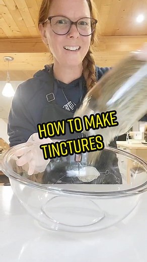 Herbal Tincture: The Folk Method with a Twist