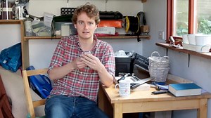 BBC Learning English - Pronunciation / Tim's Pronunciation Workshop: Elision of /t/