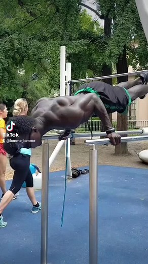 Mastering Handstands on Parallel Bars: Strength Workout