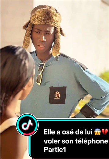 Elle a osé de lui voler son téléphone 😭 #lecondevie #cinema #viral