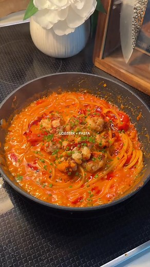 Creamy Lobster Pasta 🦞 (1 Serving) Must express something to keep getting my recipes.... Thank you😍 Recipe in (c.o.m.m.e.n.t ).👇 | Everyday Cooking Hub