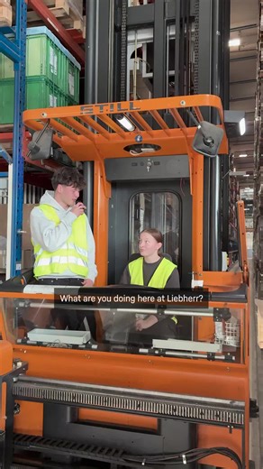 From getting familiar to making a real contribution: this is what everyday life looks like after the first few months. ✨ Apprentices and students – what’s been your biggest learning so far? 👷🏻‍♀️🎓🥳 #Liebherr #LiebherrCareer #LiebherrFamily #CareerTok #Ausbildung #DualesStudium