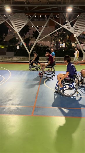 Wheelchair Basketball #runnersupgottakeeprunning #凯旋 #凯旋传递正能量 #kx #kxbasketball #basketball #singaporebasketball