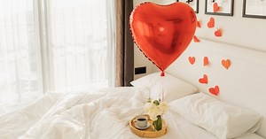 7 Simple Ways to Surprise Your Partner