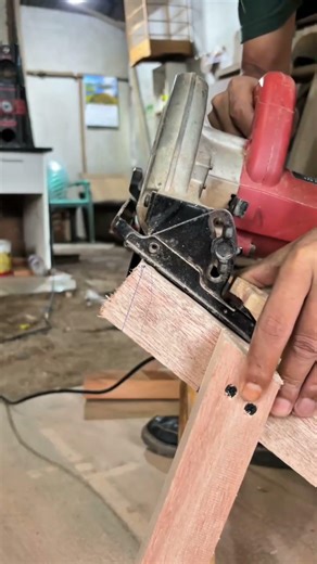 Easy way to level chair legs