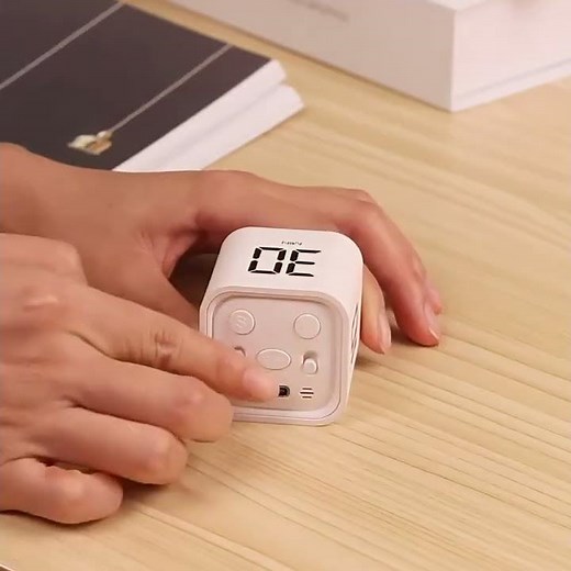 Productivity Cube Timer with Gravity Sensor and LED Display #home #alarmclocks #cutestuff