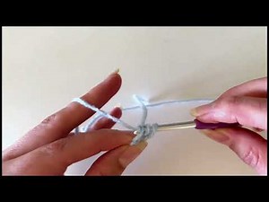 Crochet Chainless Foundation Single Crochet (FSC) with Two Loops at Base - The Crochet Fix.
