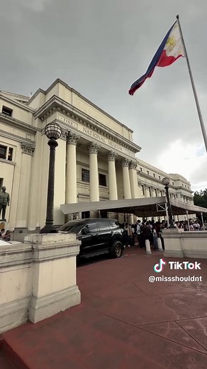 Exploring Juan Luna's Spoliarium at the National Museum