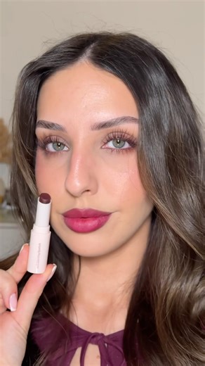 Matte blurred berry lips! Max Factor Mellow Blur lipstick #makeup #lipstick #beauty #softglam