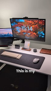 I asked everyone last week if they needed help with monitor arms, and it seemed like heaps of people did. So, I decided to create a quick video and a guide on how to choose one. Comment "monitor arm" below and I'll send you the guide! #desksetup #monitorarm #tipsandtricks | Minimal Desk Setups