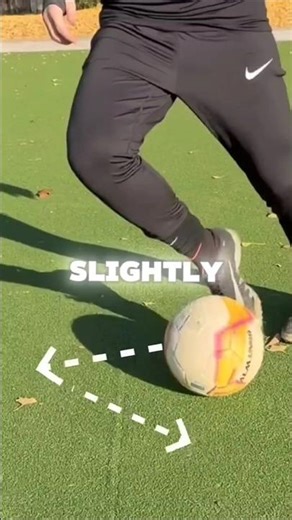 How To Do The Elastico 😨⚡