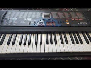 CASIO LK-30 (US) - Auto-Accompaniment Tunes in Step-Up Lesson