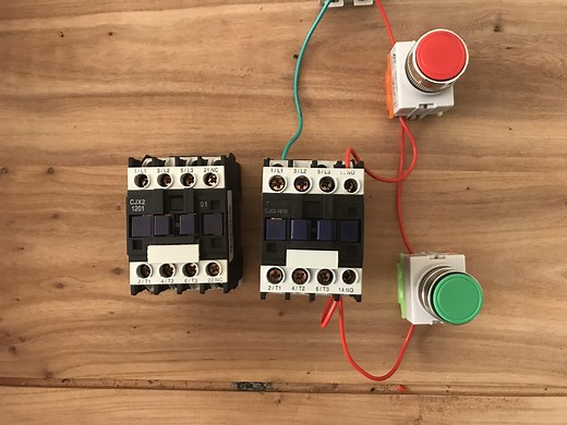 电工知识：交流接触器工作原理，实物讲解