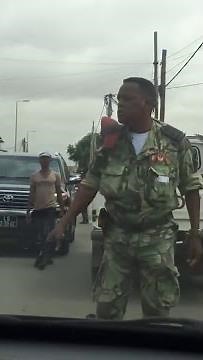 interveção de trânsito das forcas armadas em luanda, angola