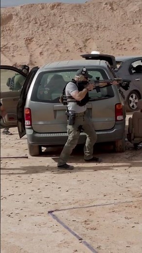 PAINTED BLACK: VCQB PLATE CARRIER DEMO