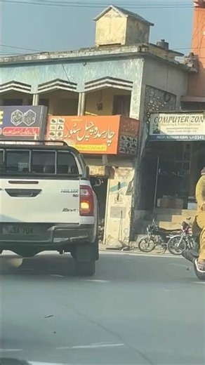 Toyota Hilux Revo Vigo pickup truck dala