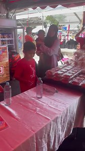 Bubbles O2 HQ on Reels