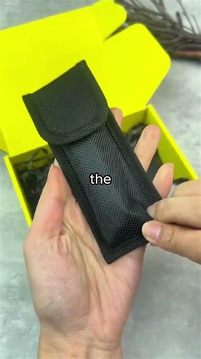 Our gold Mystery Knife Box is stylish with a statement😎