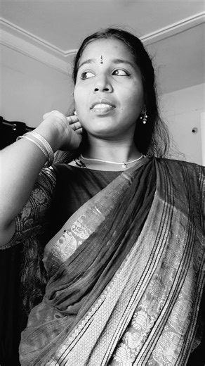 Tulasi Song Classical Dance | Kuchipudi Dance Performance | Bharatanatyam Dance #shorts