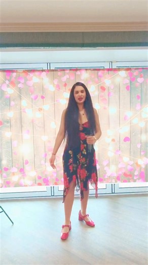 💘🌹 Thank you Becky Becks for the gorgeous backdrop- I adore this beautiful Gracie Fields song 😍 & I love dressing up for Valentine's Day! 🥰💘 #valentinesdaygigs | Gabriella Pineda-Rodrigues