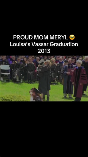 Meryl Streep at Louisa Jacobson Vassar Graduation 2013