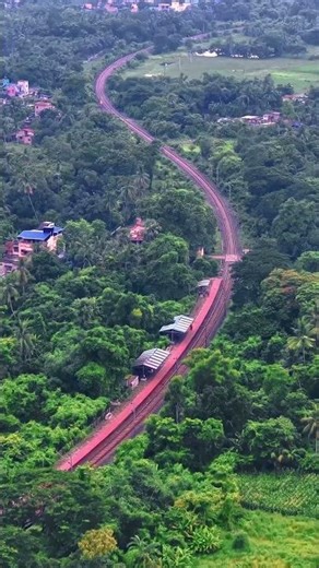 Kolkata’s Most Beautiful Railway Station Scenic Train Journey#kolkata #indianrailways#train#wild