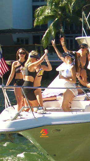 Bride Ship #boats #miami #yachts #boating #boating #yachtlife #boatsnaps #hauloverinlet | BoatSnaps