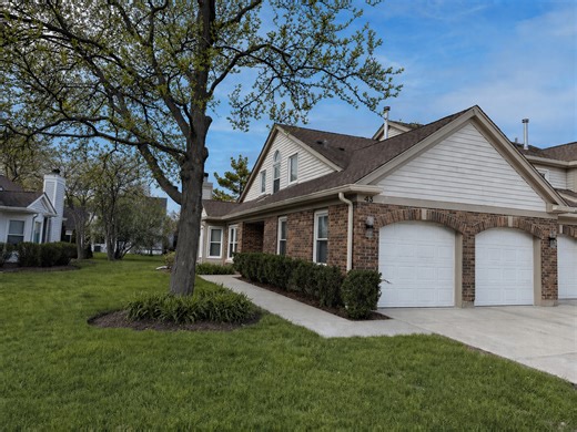 43 Willow Pkwy, Buffalo Grove, IL 60089 - MLS 12628676 - Coldwell Banker