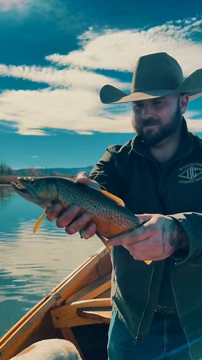 Such a great out on that water with @flyfisharizona Cinda is an amazing guide and had us on fish all day!! | Skyler Golden